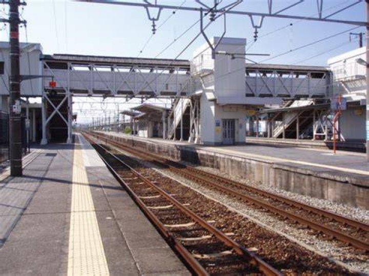 東岡山駅から岡山駅へ：所要時間・乗り換え・料金の目安