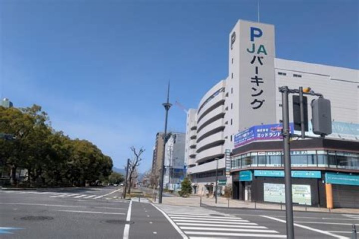 湯畑観光の駐車場ガイド：近い場所、停め方、混雑の見取り図